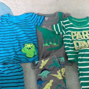2T Carter boy pajamas (3)